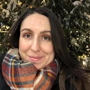 Meet your Posher, Cortney